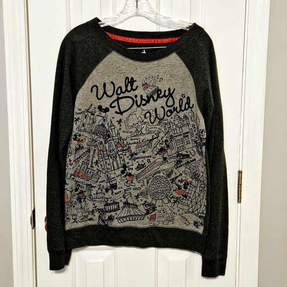DISNEY Walt Disney World Gray sweatsuit Size M  tree Of Life , Magic Kingdom Etc - Picture 1 of 4